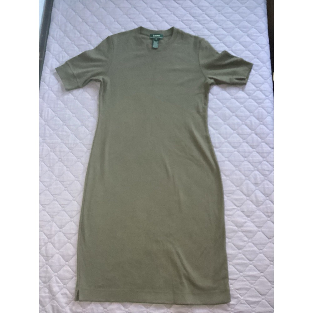 Avenue Olive Green Short Sleeve Knit Dress